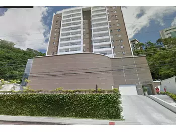 Apartamento à venda em leilão