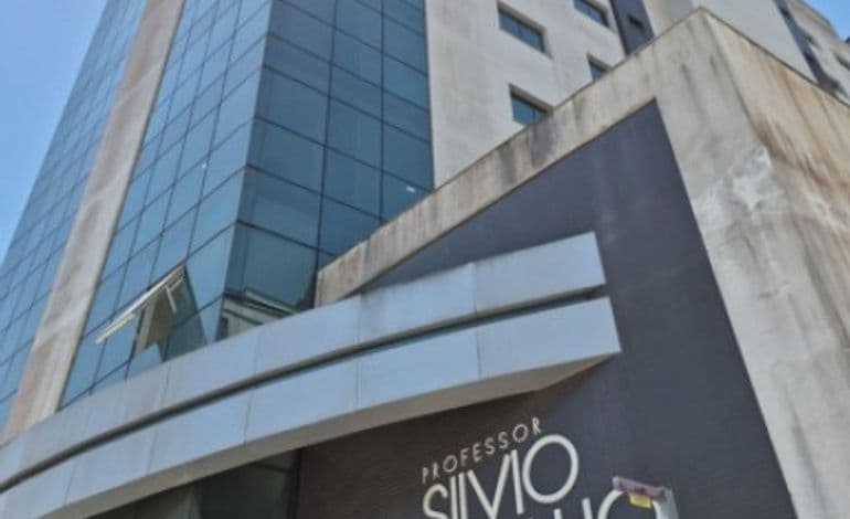 Vaga de garagem dupla, Centro Empresarial Professor Sílvio Coelho dos Santos, A.P. 24m², Florianópolis/SC