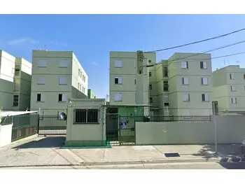 Apartamento à venda em leilão