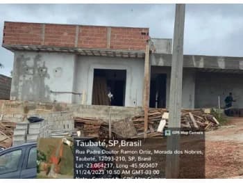 Casa à venda em leilão