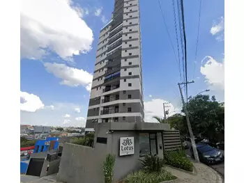 Apartamento à venda em leilão