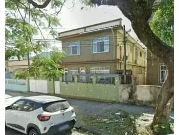 Apartamento à venda em leilão