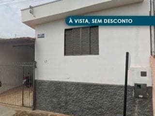 Casa 68 m² - J.K - Piumhi - MG