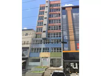 Prédio Comercial à venda em leilão