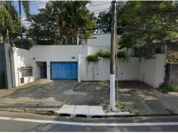 Casa à venda em leilão