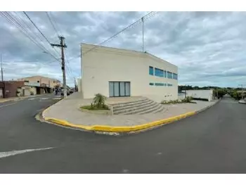 Imóvel Comercial/Residencial à venda em leilão