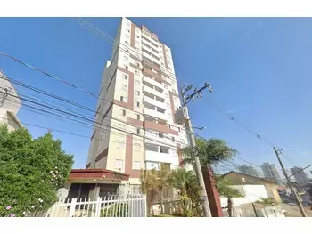 Apartamento à venda em leilão