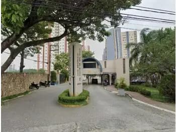Apartamento à venda em leilão