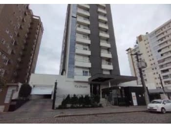Apartamento à venda em leilão