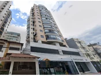Apartamento à venda em leilão