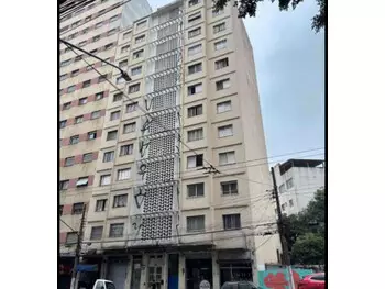 Apartamento à venda em leilão
