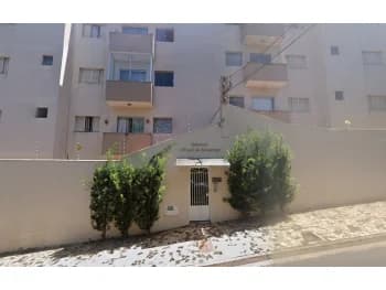 Apartamento à venda em leilão