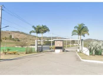 Terrenos à venda em leilão