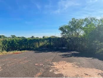 Terreno à venda em leilão