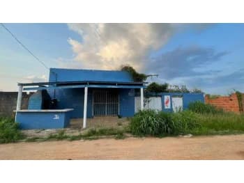 Loja à venda em leilão