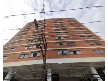 Loja à venda em leilão