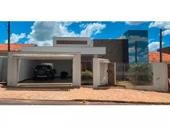 Casa à venda em leilão