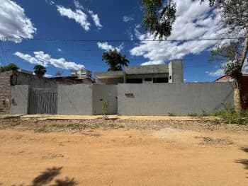 Casa à venda em leilão