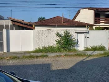 Casa à venda em leilão
