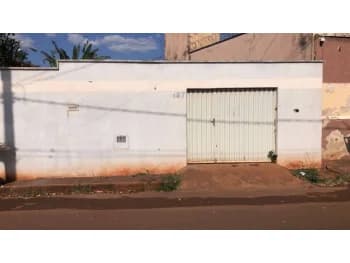 Casa à venda em leilão