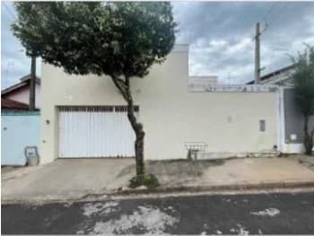 Casa à venda em leilão