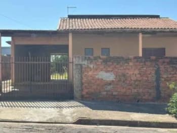 Casa à venda em leilão
