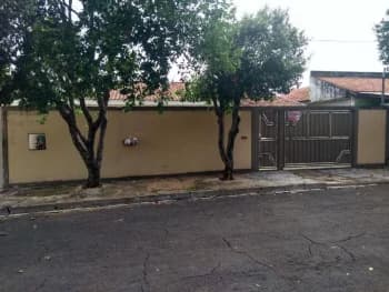 Casa à venda em leilão
