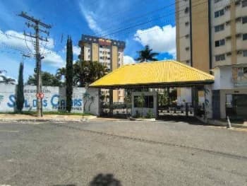 Apartamento à venda em leilão