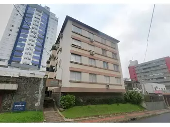 Apartamento à venda em leilão
