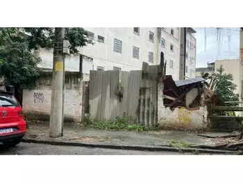 Terreno à venda em leilão