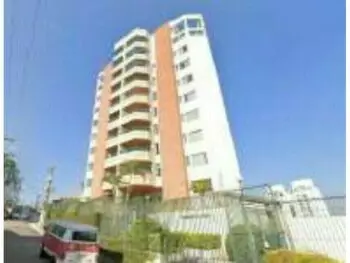 Apartamento à venda em leilão
