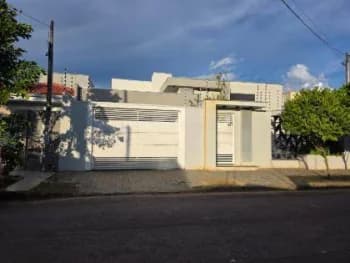 Casa à venda em leilão