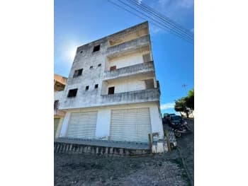 Apartamento à venda em leilão