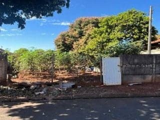 Terreno 377 m² - Cassilândia-MS - Rua Josué Andrade de Vasconcelos, 410 - Jardim Primavera II e Terreno 750 m² - Cassilândia-MS - Rua Antônio Batista de Almeida - Lt. 09 da Qd. 53 - Vila Izanópolis