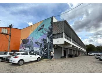 Prédio Comercial à venda em leilão