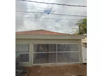 Casa à venda em leilão