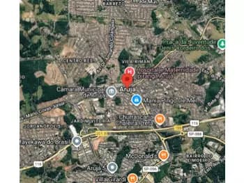 Casa e Terreno à venda em leilão