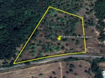 Terreno à venda em leilão