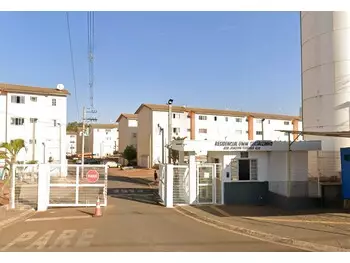 Apartamento à venda em leilão