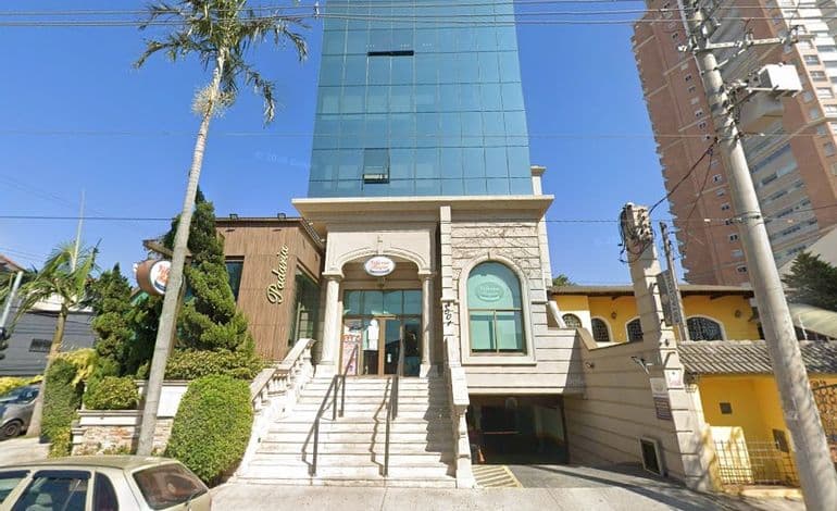 Sala Comercial - Centro Empresarial Orazio Marchese - Bairro Jardim - A.U. 34,7700m² - A.T. 63,0374m² Com WC E 1 Vaga.