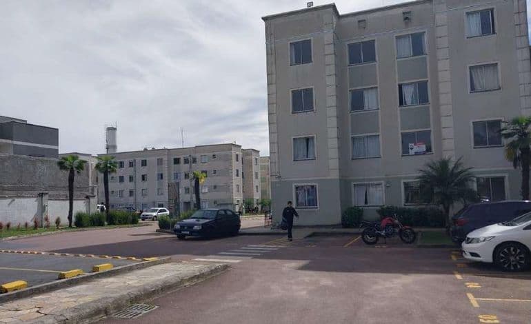 Apartamento Nº 204 Do Bloco 10, Do 2º Pavimento Ou Térreo, Do Condomínio Residencial Parque Constance Na Rua Minhas Gerais, 405 Costeira - Araucária/PR