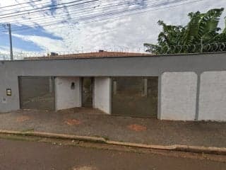 Casa 236 m² - Centro - Ituiutaba - MG
