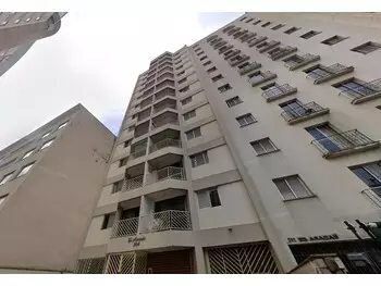 Apartamento à venda em leilão