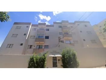Apartamento à venda em leilão