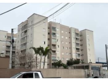 Apartamento à venda em leilão