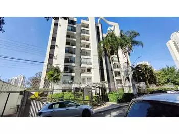 Apartamento à venda em leilão