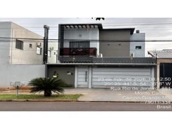 Casa à venda em leilão