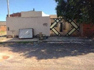 Casa, Padrão, 1 Vaga(S) de Garagem