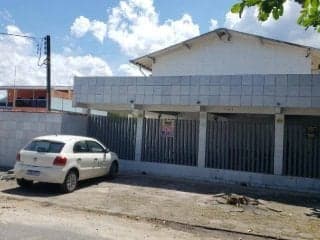 Casa, em Condomínio, 0 Vaga(S) de Garagem