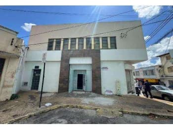 Loja à venda em leilão